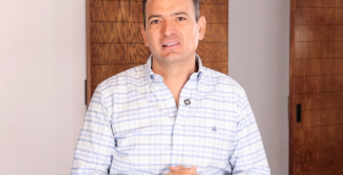 Bonilla califica de “montaje político” la marcha de Morena y reitera apoyo a Maru Campos