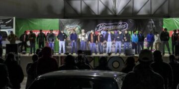 Concentran exhibición de autos clásicos en el Norawazo de Guachochi