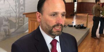 De la Peña ironiza: “No hay tantos camiones” para la marcha de Morena