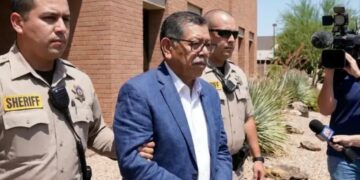 Traslado del general Gerardo Mérida a Nueva York para enfrentar cargos por narcotráfico