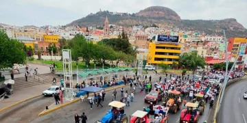 Megamarcha masiva en Zacatecas contra la represión a productores de frijol