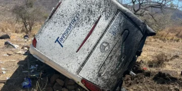 Once muertos y 45 heridos deja volcadura de camión en Nayarit