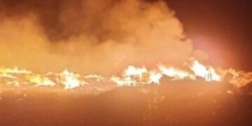 Incendio destruye vivienda en la colonia Granjas Polo Gamboa de Ciudad Juárez