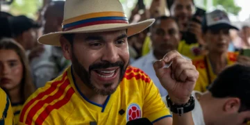 Gira Colombia a la derecha con el triunfo de Abelardo De La Espriella