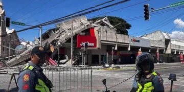 Sismo de magnitud 7.8 sacude el sur de Filipinas y deja decenas de víctimas
