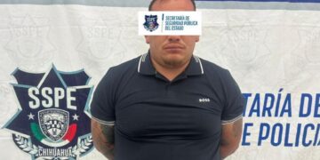 Policía estatal detiene a presunto líder criminal del Cártel de Juárez en Partido Senecú