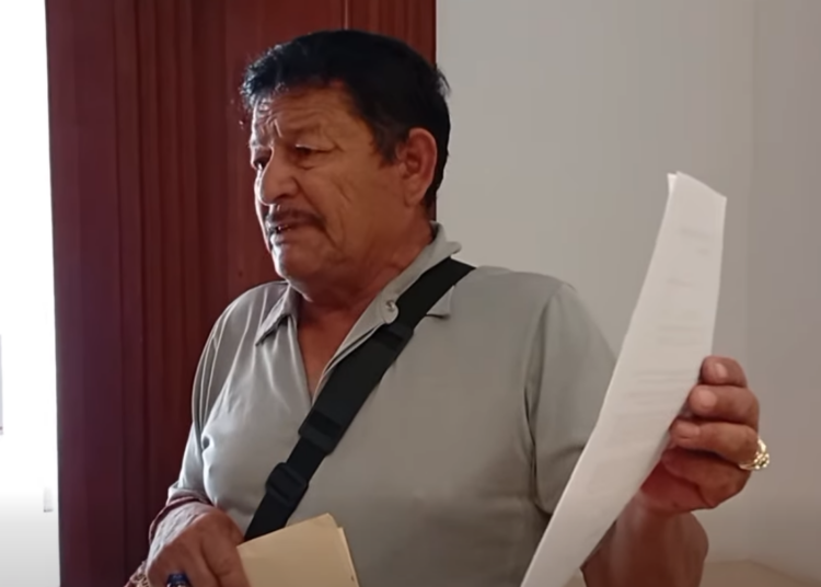 Enoel Carrasco mercenario de la política, se lanza contra Andrea Chávez