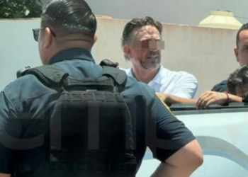 Detienen al empresario Eduardo Almeida tras detonar arma de fuego en asamblea ejidal
