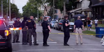 Tiroteo cerca de festival en Ohio deja al menos doce heridos