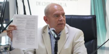 PAN rompe quórum y frena suspensión de subasta de viviendas estatales