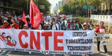 CNTE-Sheinhbaum, amigos distantes