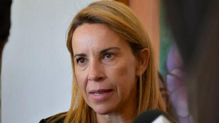 Terna rompe la falsa dualidad/ Pasado priista marca el tablero/ Estrategia ante choque de trenes 