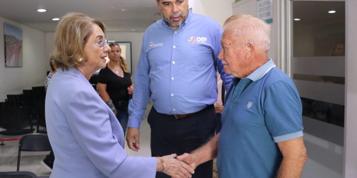 Cierra DIF Estatal entrega de apoyos auditivos y visuales en Chihuahua