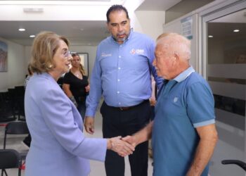 Cierra DIF Estatal entrega de apoyos auditivos y visuales en Chihuahua