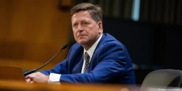 Confirma Senado de EE. UU. a Jay Clayton como nuevo director de Inteligencia Nacional