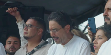 Iván Cepeda llama a la desobediencia en Colombia