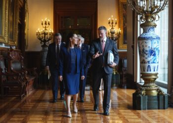 Sheinbaum y Greer lideran primera reunión bilateral por el T-MEC en Palacio Nacional