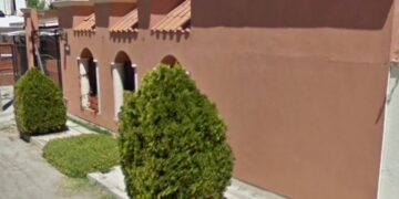 Denuncia Marx Arriaga que la SEP no lo ha liquidado y remata su casa