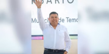 Asesinan dentro de la Presidencia Municipal al alcalde de Temoac, Valentín Lavín