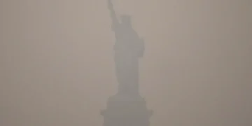 Humo de incendios forestales nubla la final del Mundial entre España y Argentina en Nueva Jersey