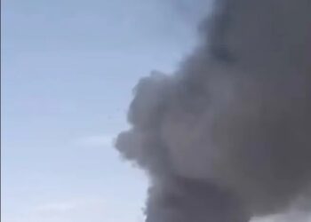 Se incendia tiradero clandestino en carretera a Casas Grandes y genera movilización de corporaciones en Juárez