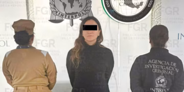 Detienen a hermana de Emilio Lozoya en el AICM