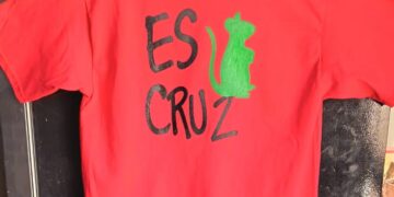 Ofertan camisetas en Juárez contra candidatura de Cruz Pérez Cuéllar