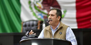 Diputado Jaime Torres señala crisis en el IMSS y respalda al personal de salud