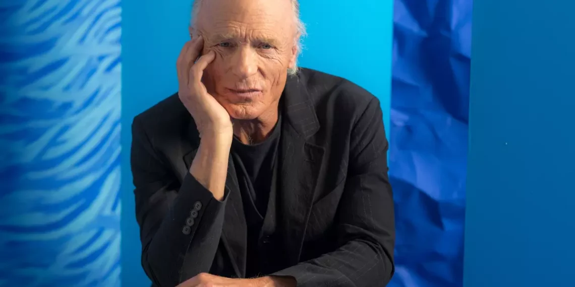 Ed Harris expresa su frustración por su rol en la serie Dutton Ranch