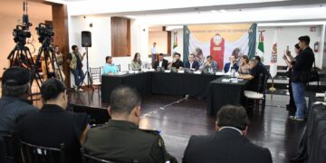Congreso del Estado sesiona en Hidalgo del Parral para fortalecer cercanía regional