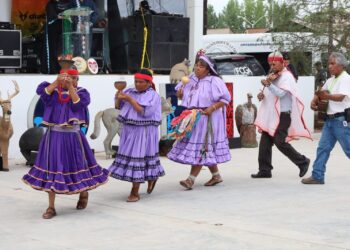 Festejan tres décadas de turismo de aventura