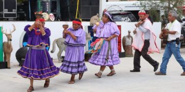 Festejan tres décadas de turismo de aventura