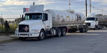 Experto en aduanas tilda de ilógica narrativa oficial del huachicol; «es contrabando de combustible de EE.UU.»