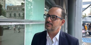 Propone Jorge Soto iniciativa para frenar el uso de colores partidistas en bienes públicos