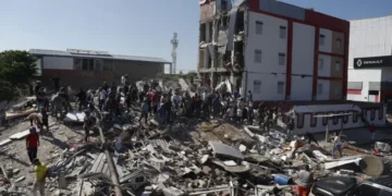 Terremoto de magnitud 7.4 sacude a Colombia y deja daños severos y múltiples víctimas
