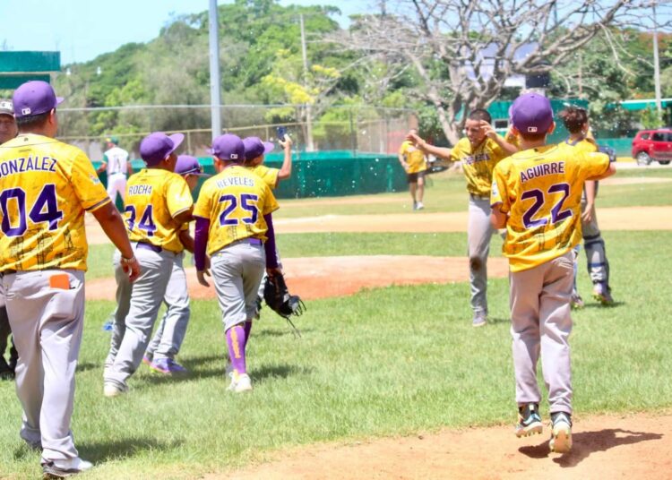 Chihuahua se corona en la cima del béisbol nacional infantil