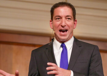 Greenwald acusa a Estados Unidos de ocultar víctimas civiles y vincula prohibición de TikTok con control de imágenes sobre Gaza