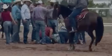 Rodeo proselitista de Pérez Cuéllar termina con jinete herido de gravedad