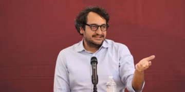 El motivo por el que Andy se adelantó a revelar la revocación de su visa, según expertos