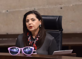 Mónica Soto Fregoso presenta su renuncia al TEPJF ante el Senado tras una trayectoria de tres décadas