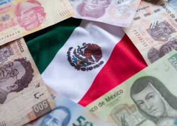 ChatGPT verifica: ¿Fuera de control la deuda de México?