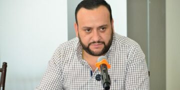 Exige Arturo Medina frenar retenes injustificados de la FGR; diputados de Morena se oponen