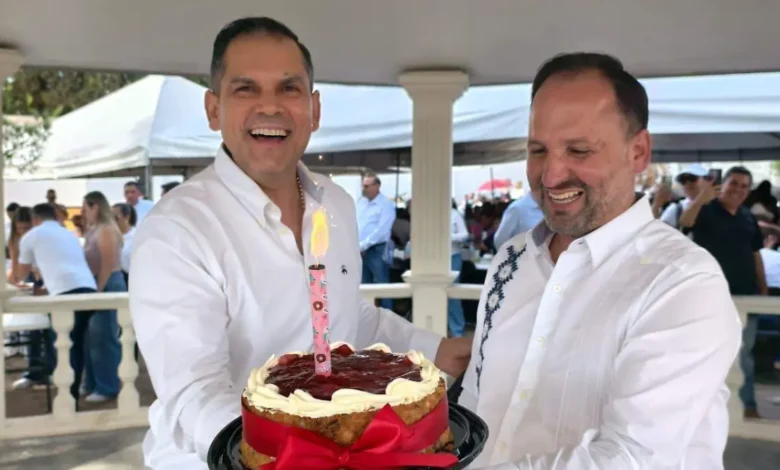 Gilberto Loya organiza festejo de cumpleaños para Santiago De la Peña con más de 4 mil asistentes