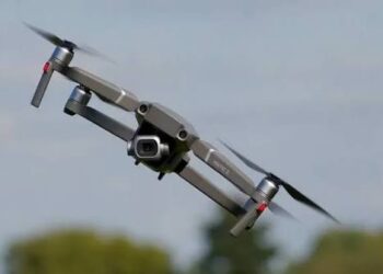 Láser militar de Estados Unidos derriba drones del narco en la frontera