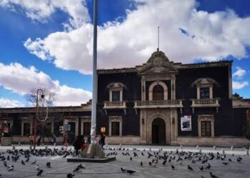 Invita IPACULT al Festival Cultural 60 y Más, con Los Frontera
