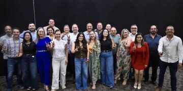 Descarta Bonilla apoyo tras reunión de miembros de su equipo con Santiago de la Peña