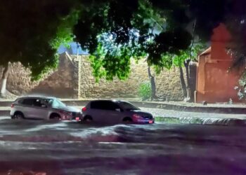Gobierno de Parral mantiene cierre preventivo de la Vialidad del Río por lluvias