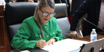 Fortalece Chihuahua sanciones por retención y manejo irregular de cadáveres