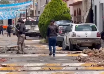Estallido de coche bomba en Zacatecas, deja 10 heridos