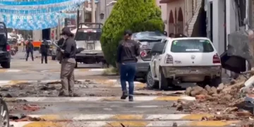 Estallido de coche bomba en Zacatecas, deja 10 heridos